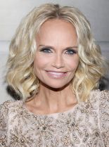 Kristin Chenoweth photo