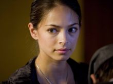 Kristin Kreuk photo