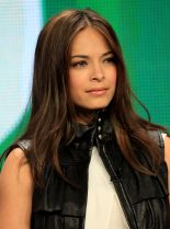 Kristin Kreuk photo