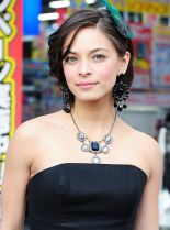 Kristin Kreuk