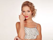 Kristina Asmus photo