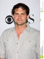 Kristoffer Polaha