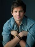 Kristoffer Polaha