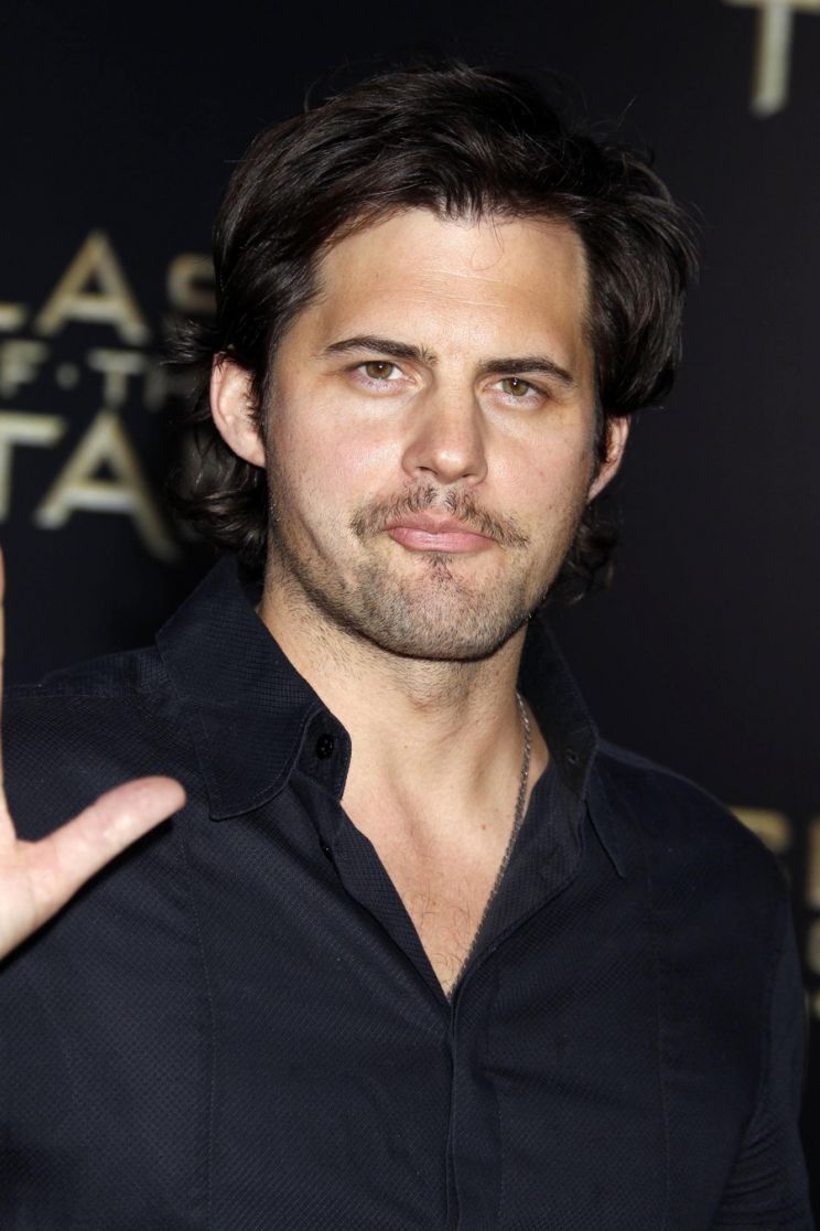 Kristoffer Polaha