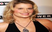 Kristy Swanson