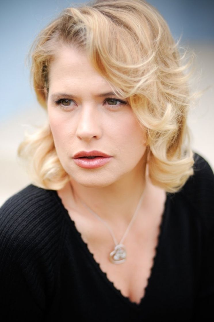 Kristy Swanson