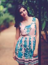 Kriti Kharbanda photo