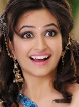 Kriti Kharbanda photo