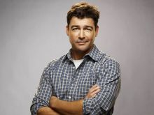 Kyle Chandler