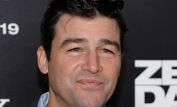 Kyle Chandler