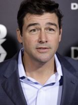 Kyle Chandler #87966 picture (Portrait Medium)