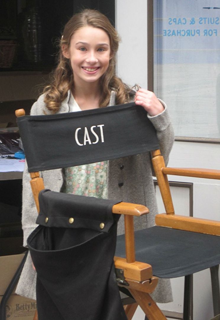 Kylie Cast