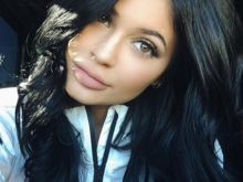 Kylie Jenner photo