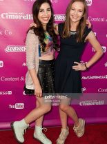 Lainey Lipson photo