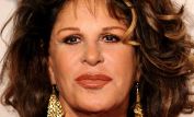 Lainie Kazan