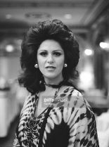 Lainie Kazan