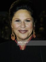 Lainie Kazan