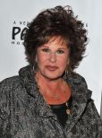 Lainie Kazan