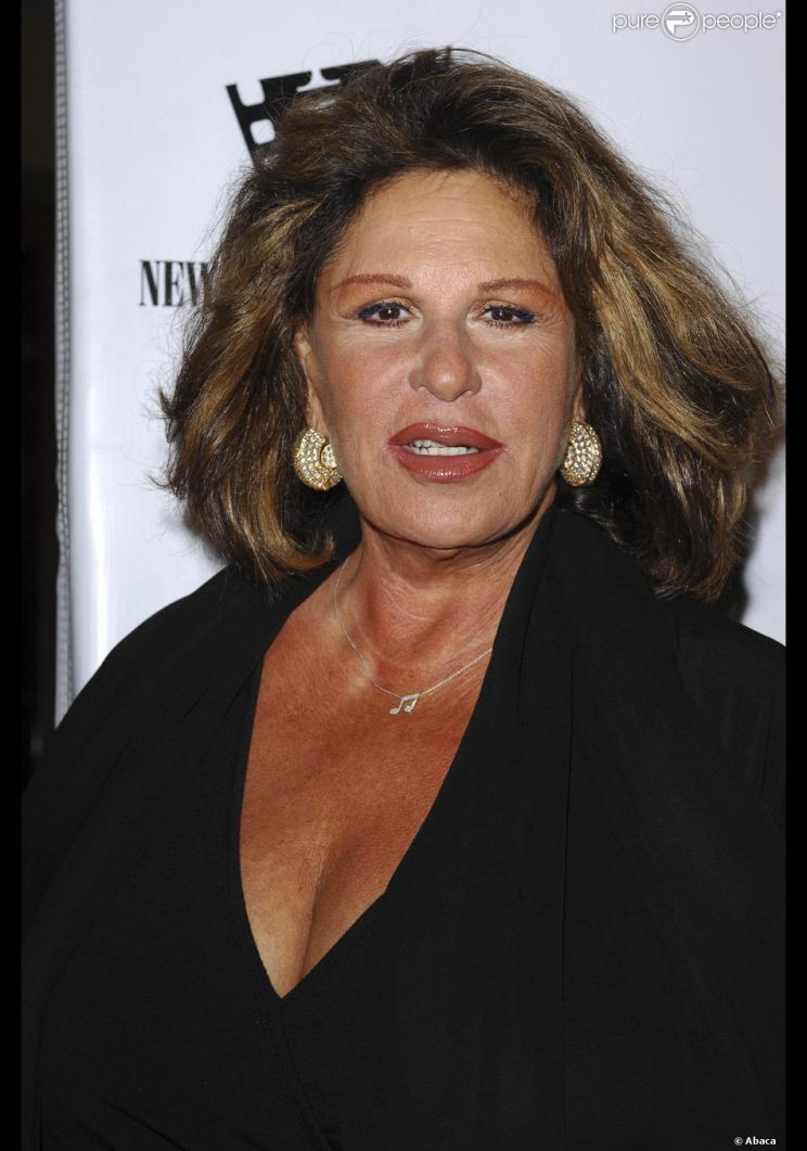 Lainie Kazan