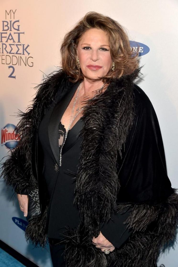 Lainie Kazan