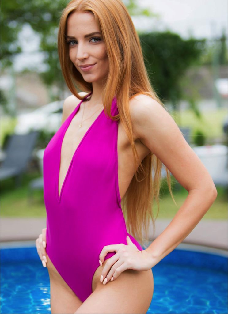 Lana Violet