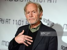 Lance Henriksen