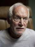 Lance Henriksen