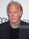 Lance Henriksen