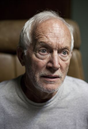 Lance Henriksen