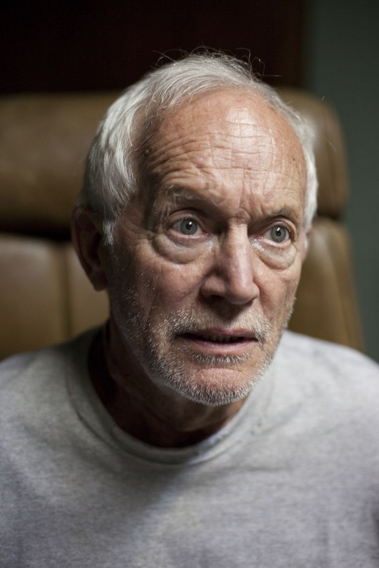 Lance Henriksen