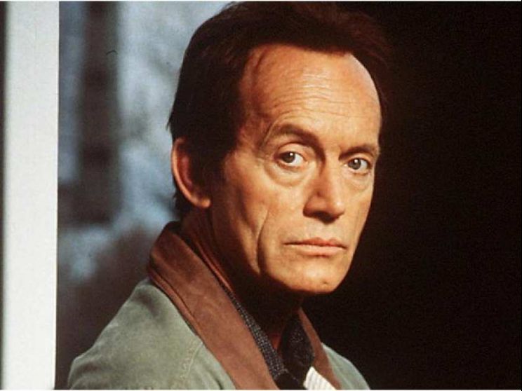 Lance Henriksen