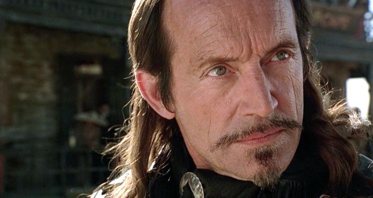 Lance Henriksen