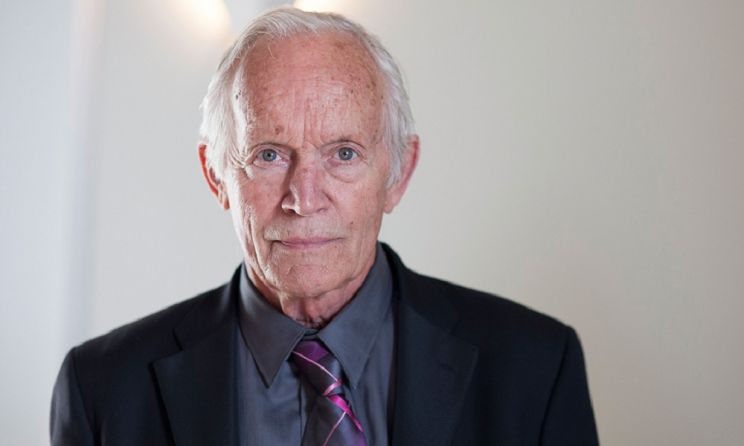 Lance Henriksen