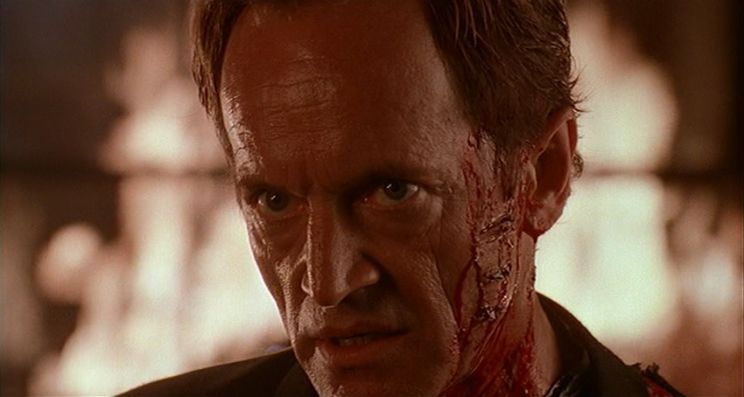 Lance Henriksen