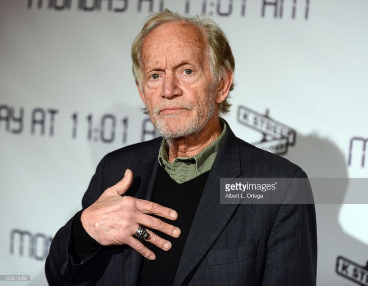 Lance Henriksen