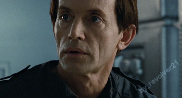 Lance Henriksen