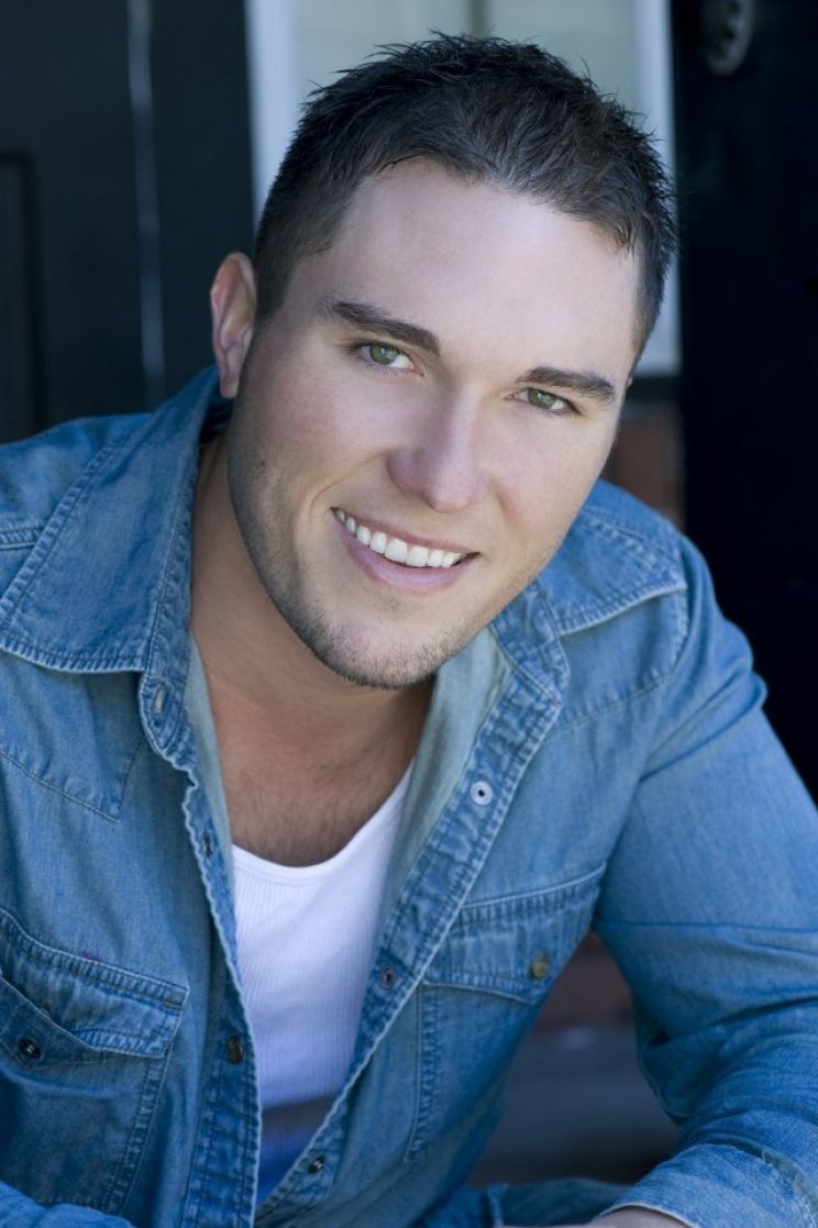 Lance Navarro