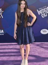 Landry Bender