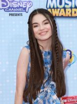 Landry Bender