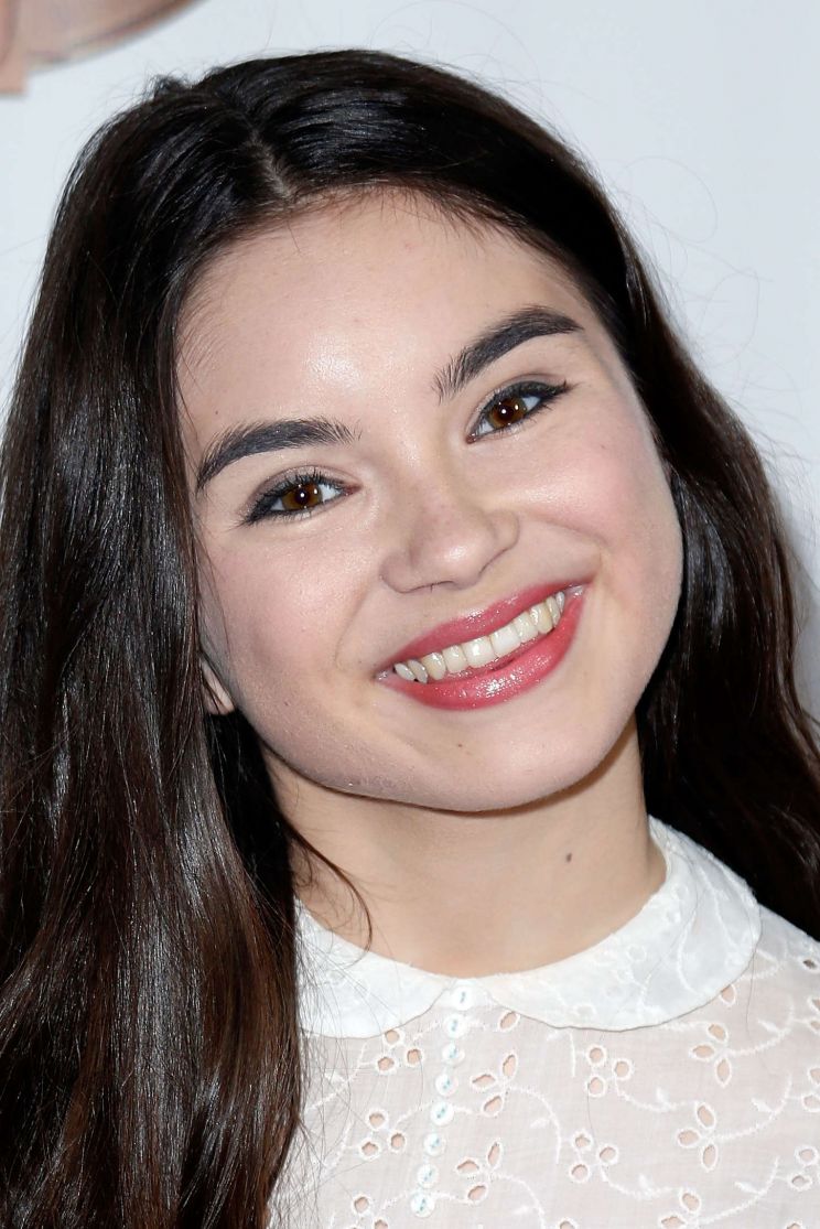 Landry Bender