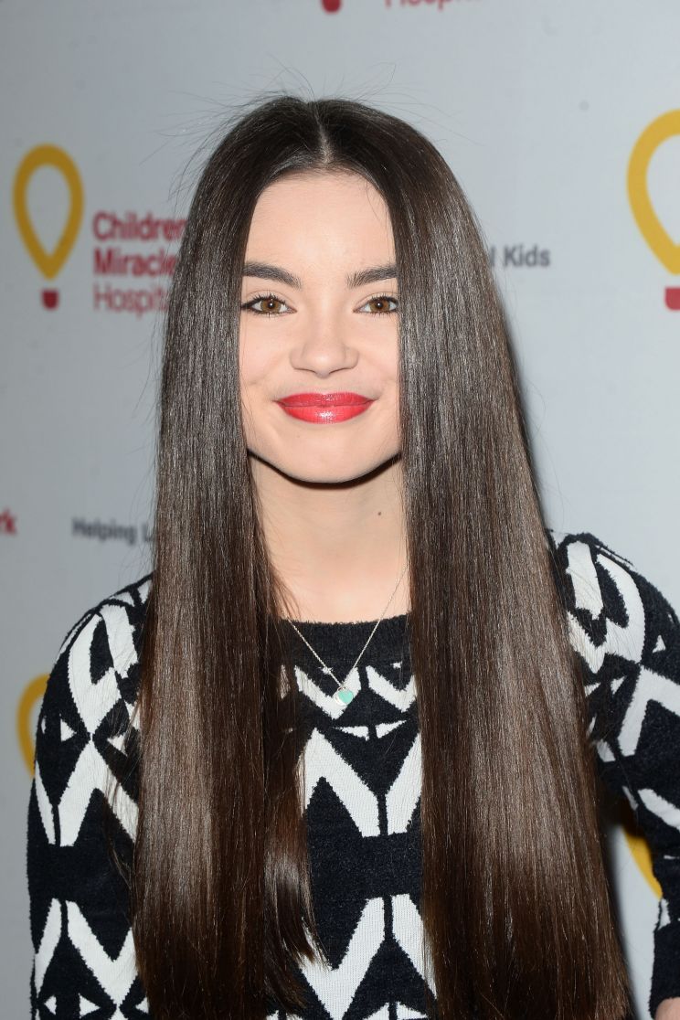 Landry Bender