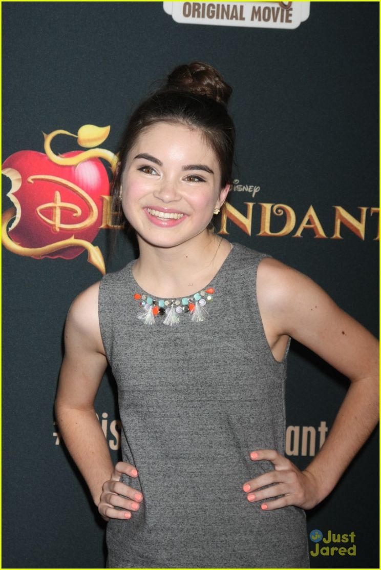 Landry Bender