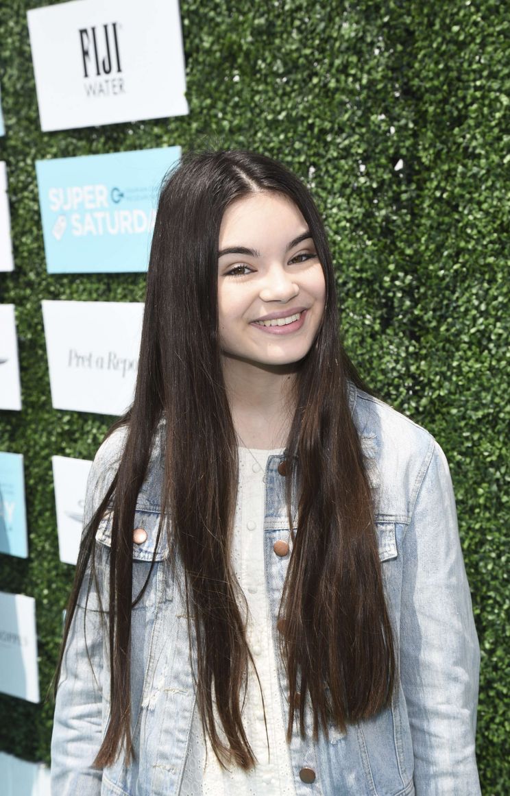 Landry Bender