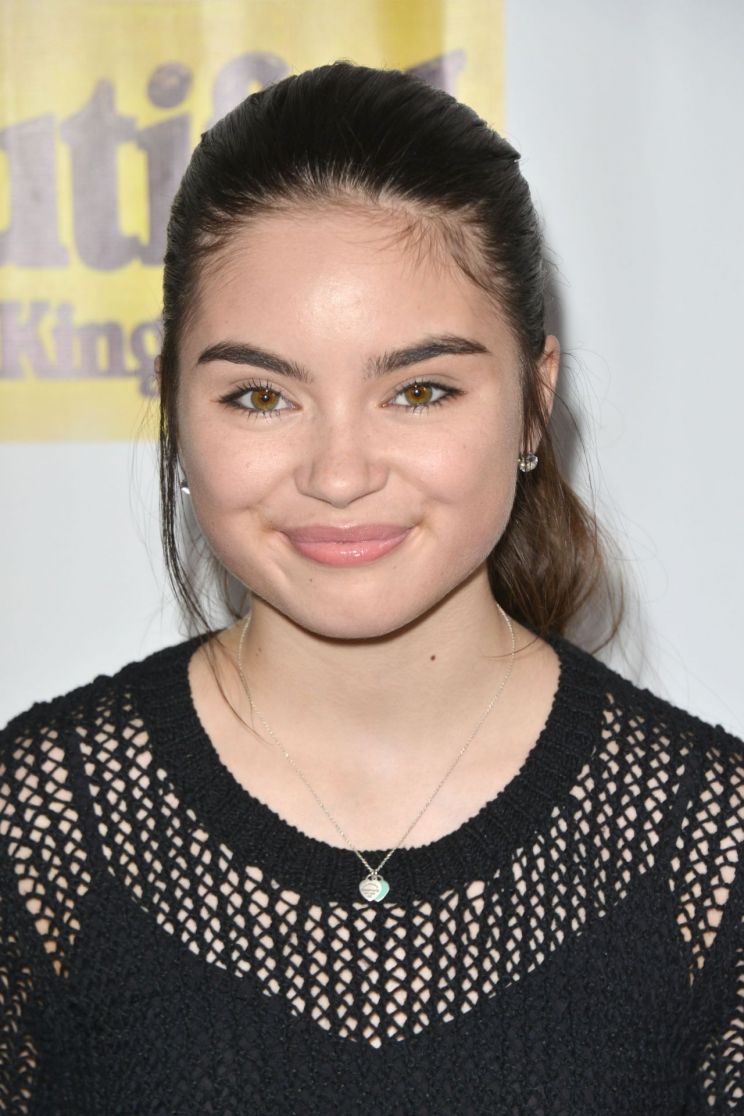 Landry Bender