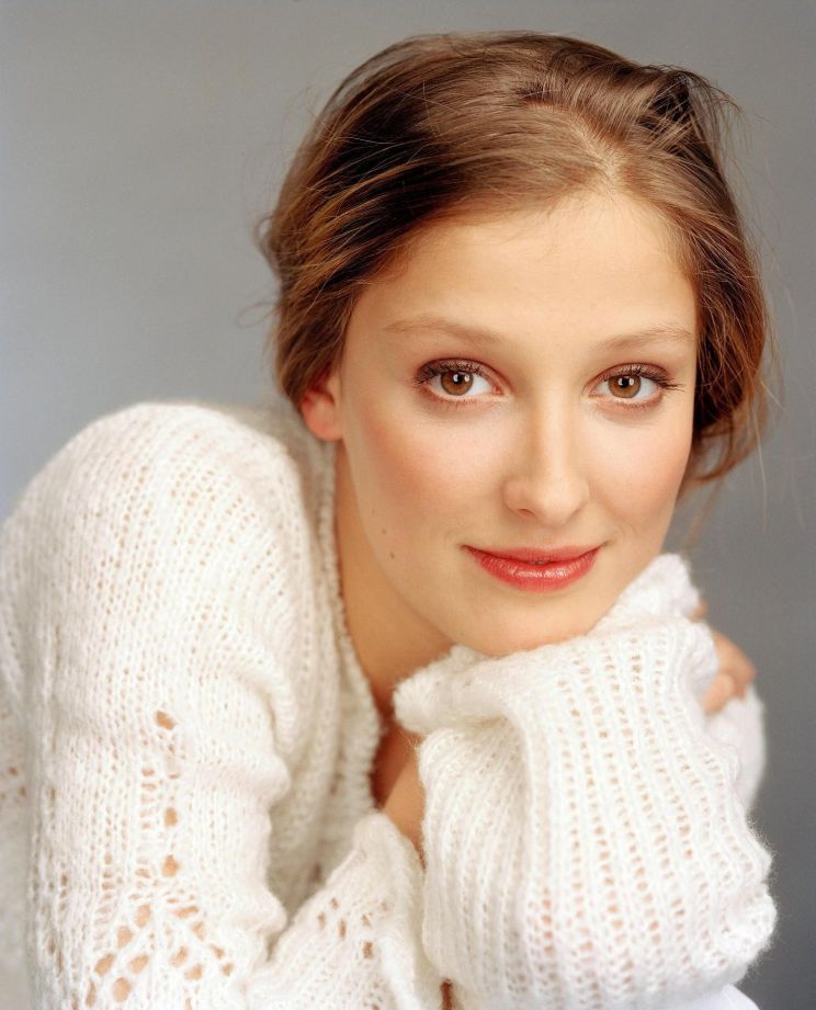 Lara Cazalet