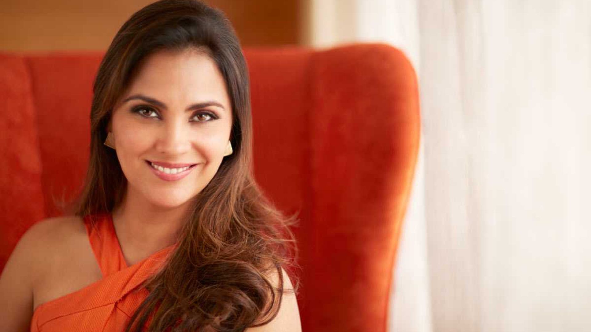 Pictures Of Lara Dutta