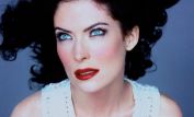 Lara Flynn Boyle