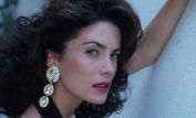 Lara Flynn Boyle