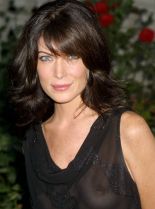 Lara Flynn Boyle