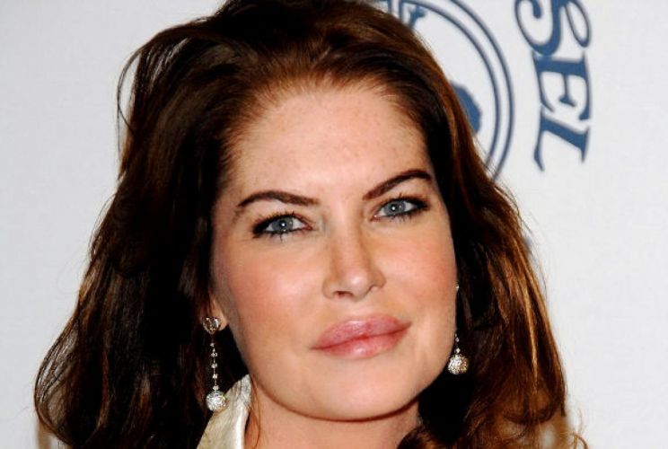 Lara Flynn Boyle